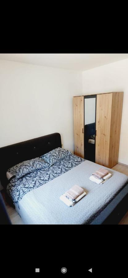 Apartments Graciela Pula Ngoại thất bức ảnh