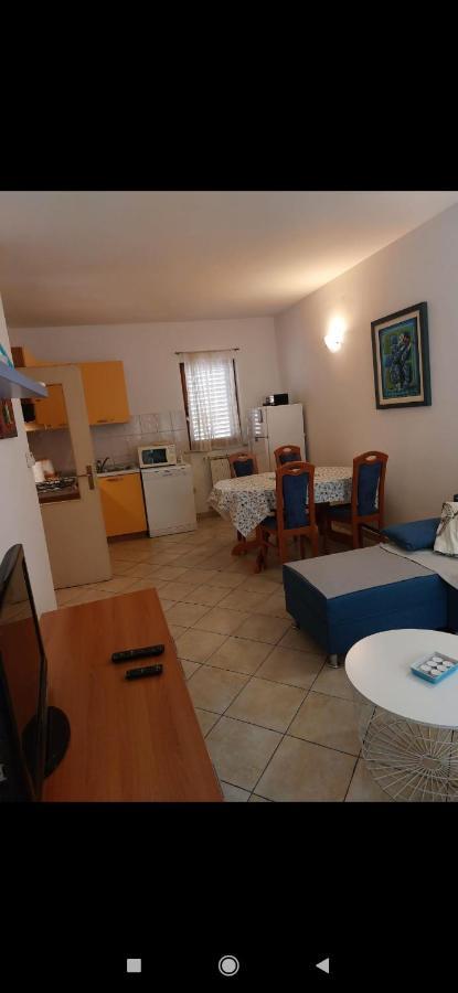 Apartments Graciela Pula Ngoại thất bức ảnh